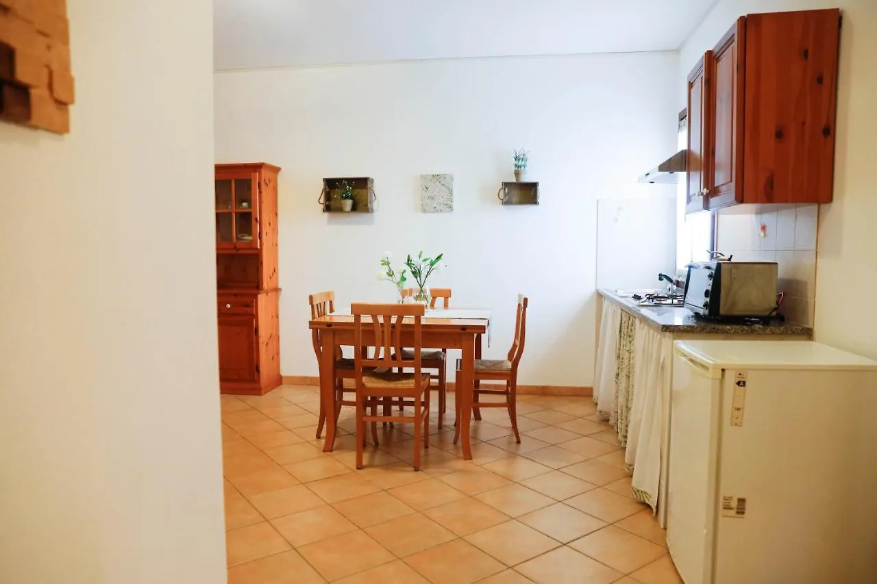 Il Melo Residence Porto Torres 3*,